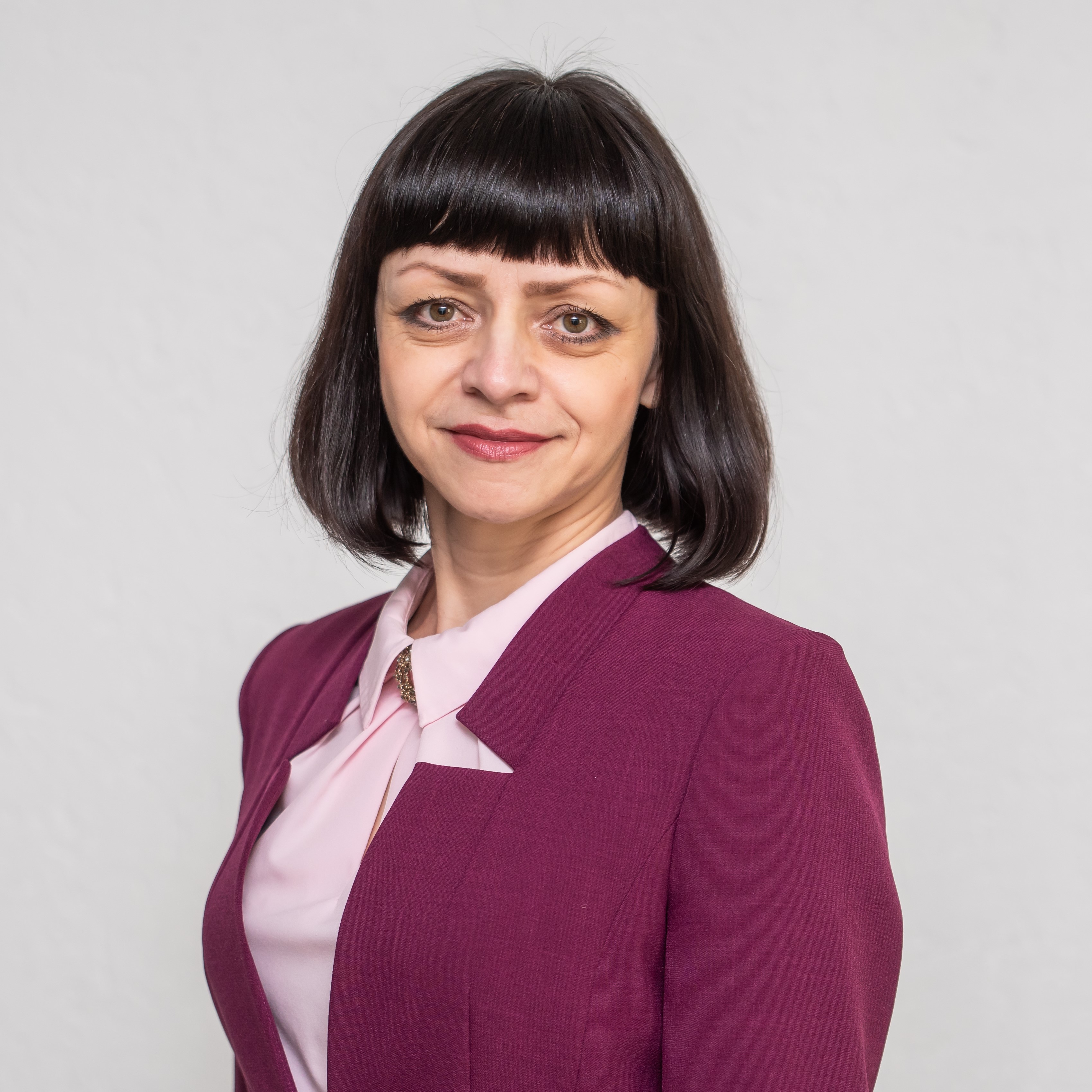 Круглова Оксана Юрьевна
